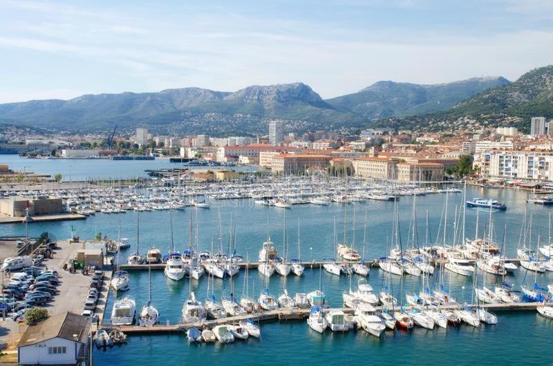 Cote D'Azur Appart Spacieux / Lumineux Toulon Exterior photo